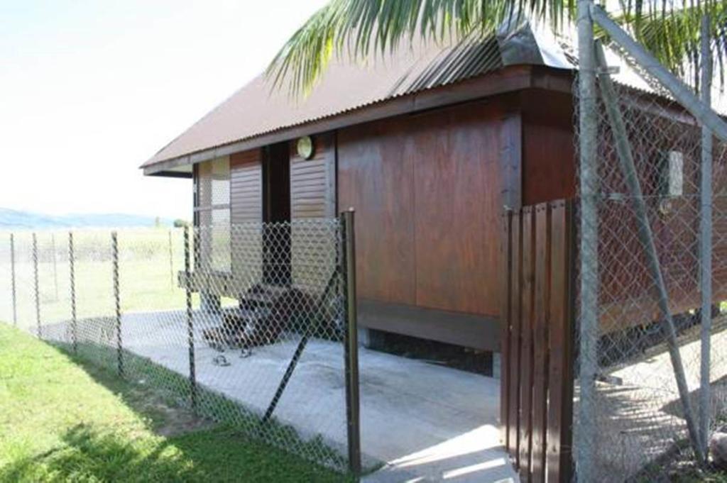 Raiatea Airport Bungalow Uturoa Exterior photo